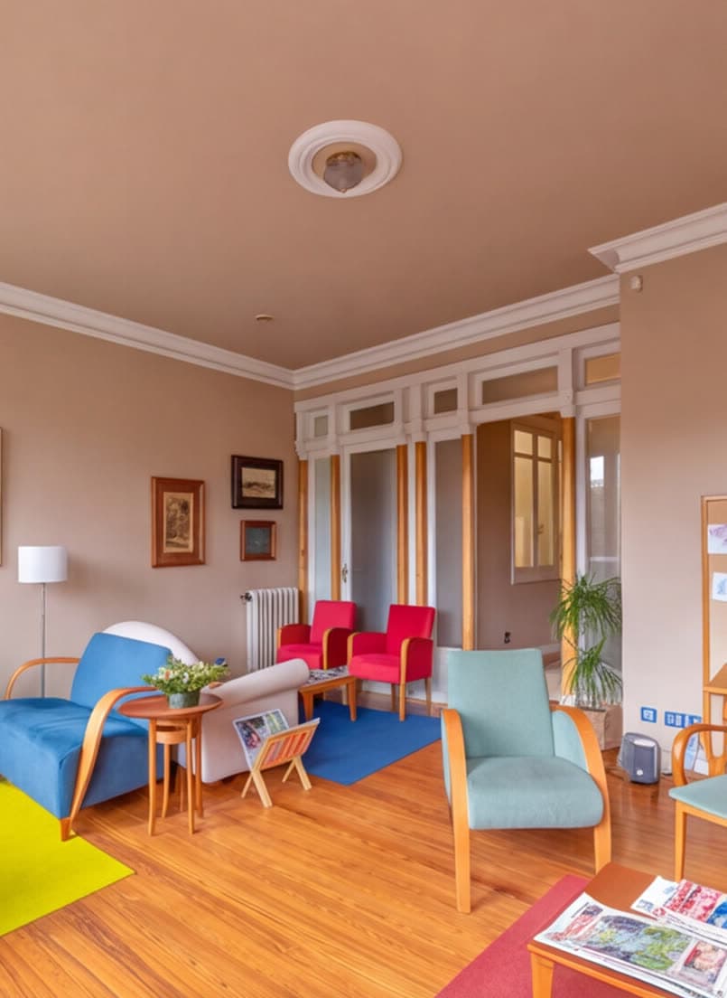 Sala de espera de Clínica Caamaño, odontología infantil en A Coruña